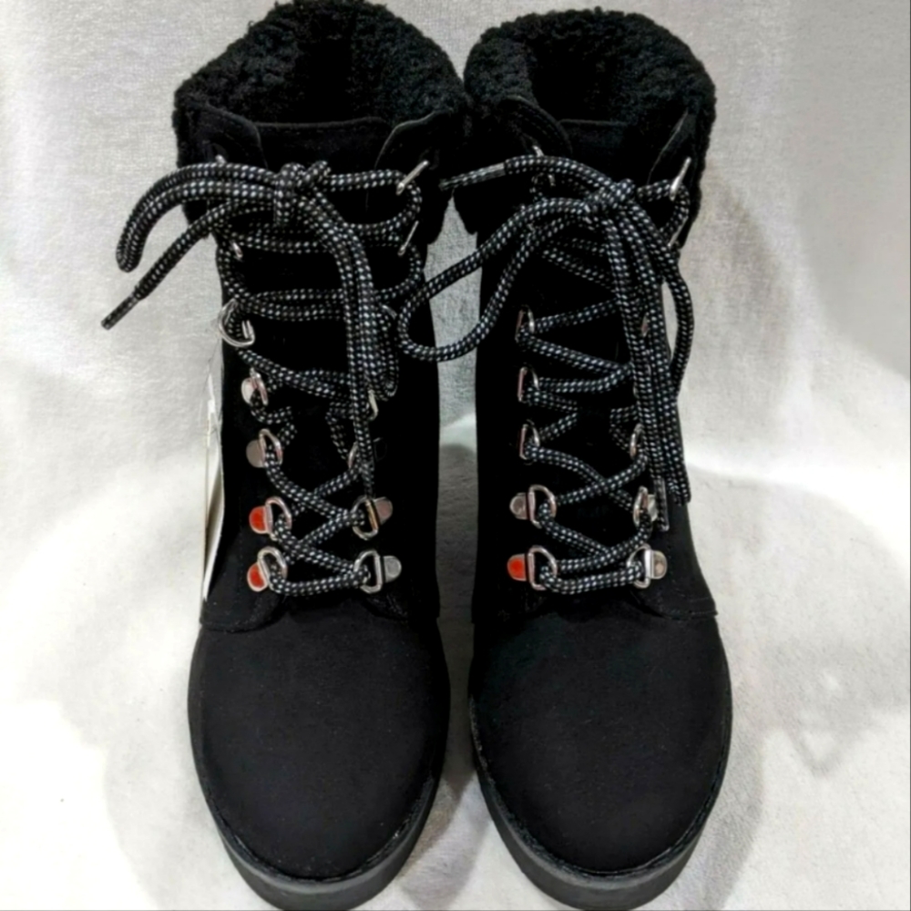 ESPRIT Women's Roxy Ankle Wedge Boots